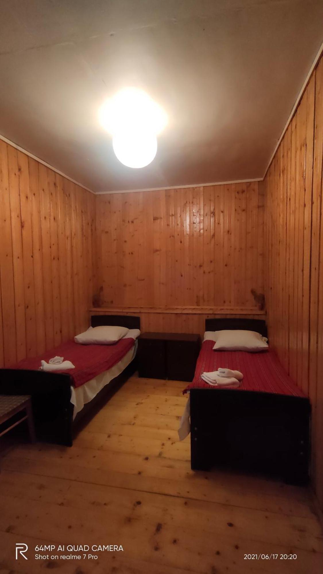 Shaulini Hotell Kashveti Rom bilde